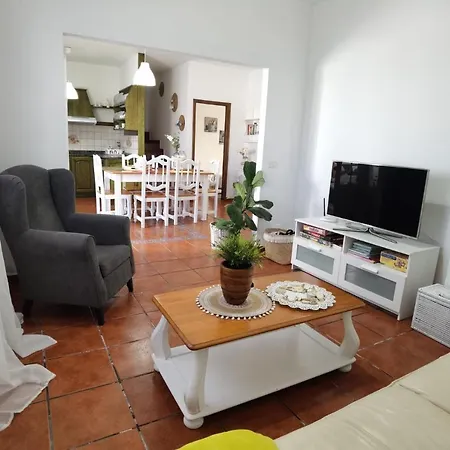 Apartamentoscasajulia La Santa Exterior foto
